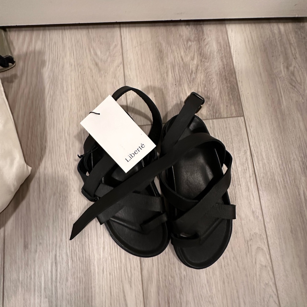 Liberte Brontë sandal - size 39 black